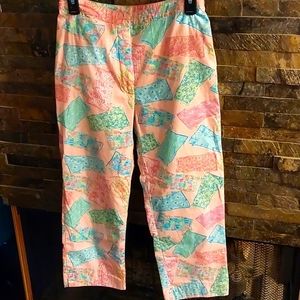 Lilly Pulitzer Size 4 Pink, Blue, Green, White Crop Pants with Dresses Design.